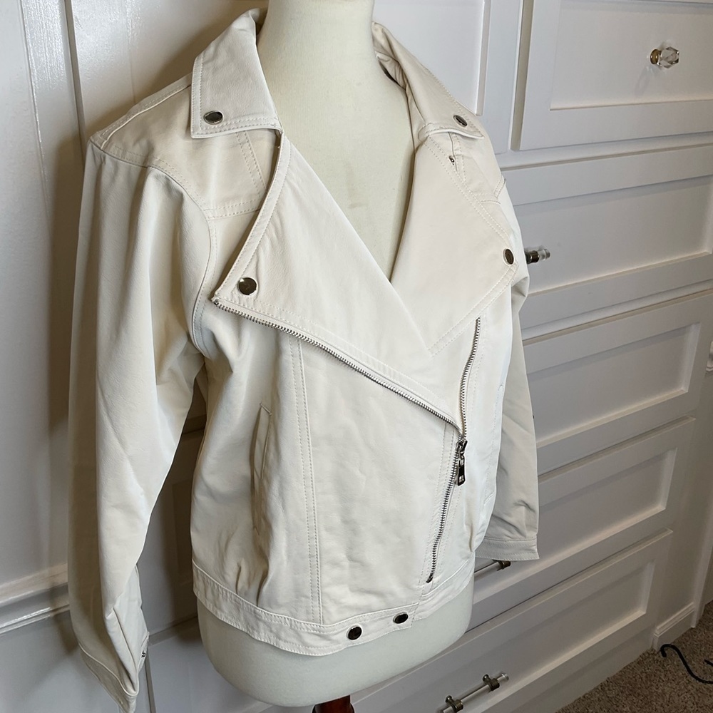 Alice Blue cream colored zip up jacket, Brand New with tags - Picture 4 of 11
